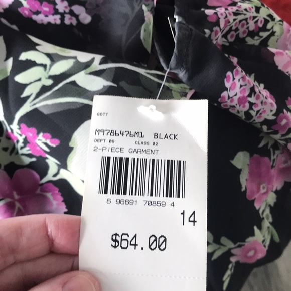 🌸COMPLETE OUTFIT FLORAL TOP AND SKIRT BY CONNECTED APPAREL GREAT CONDITION! NWT - Picture 13 of 13